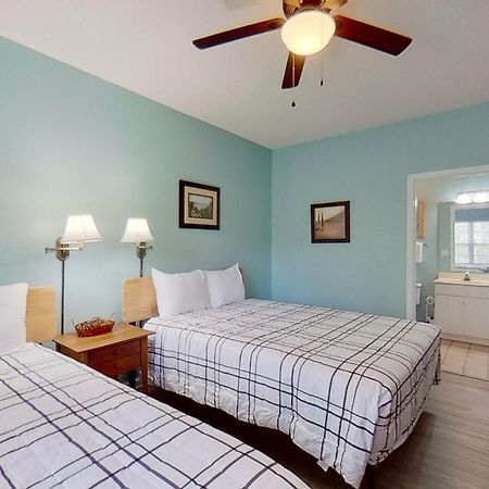 Homey Beach Hideaway Миртъл Бийч Екстериор снимка